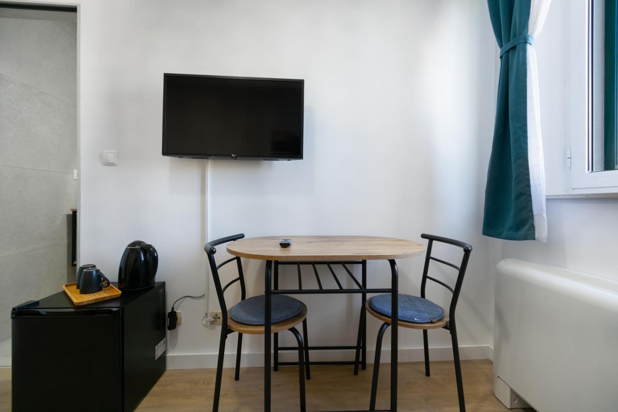 Bed & Breakfast Palac -Free Parking- Baška Voda المظهر الخارجي الصورة